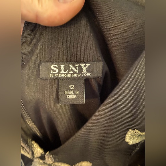 SLNY Black and Gold Sleeveless Dress - Picture 6 of 7